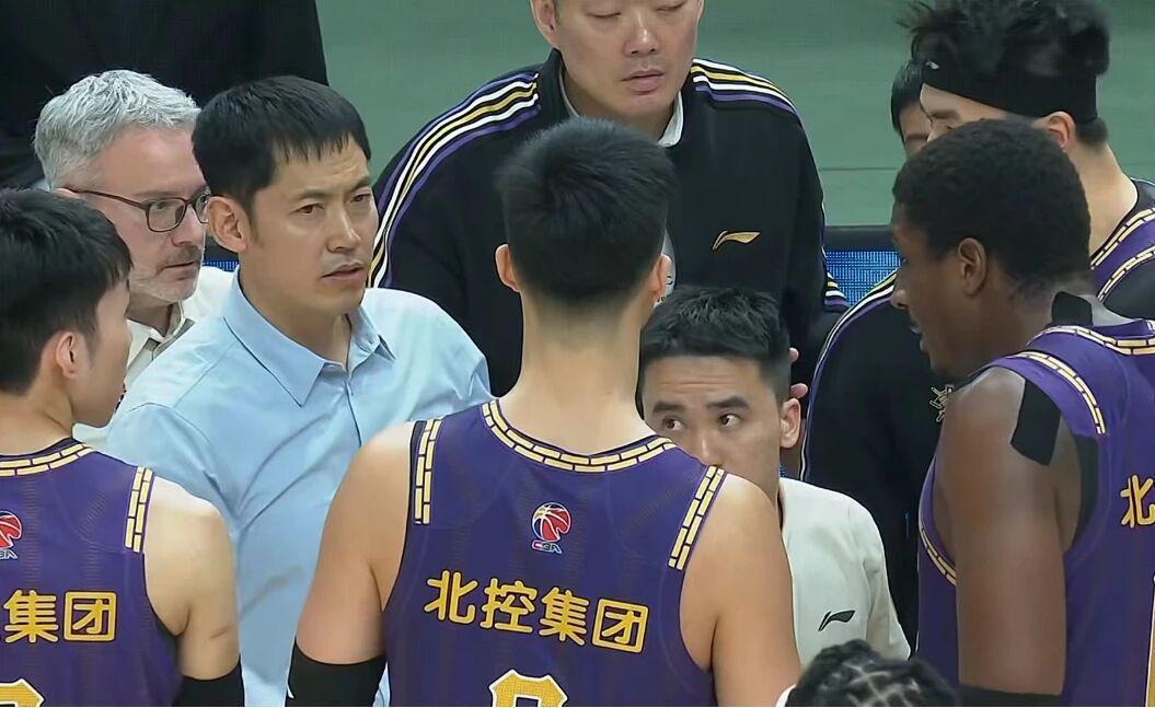 开云-曝北控男篮将帅不合，范子铭表现引发不满，山西官宣两员大将受伤